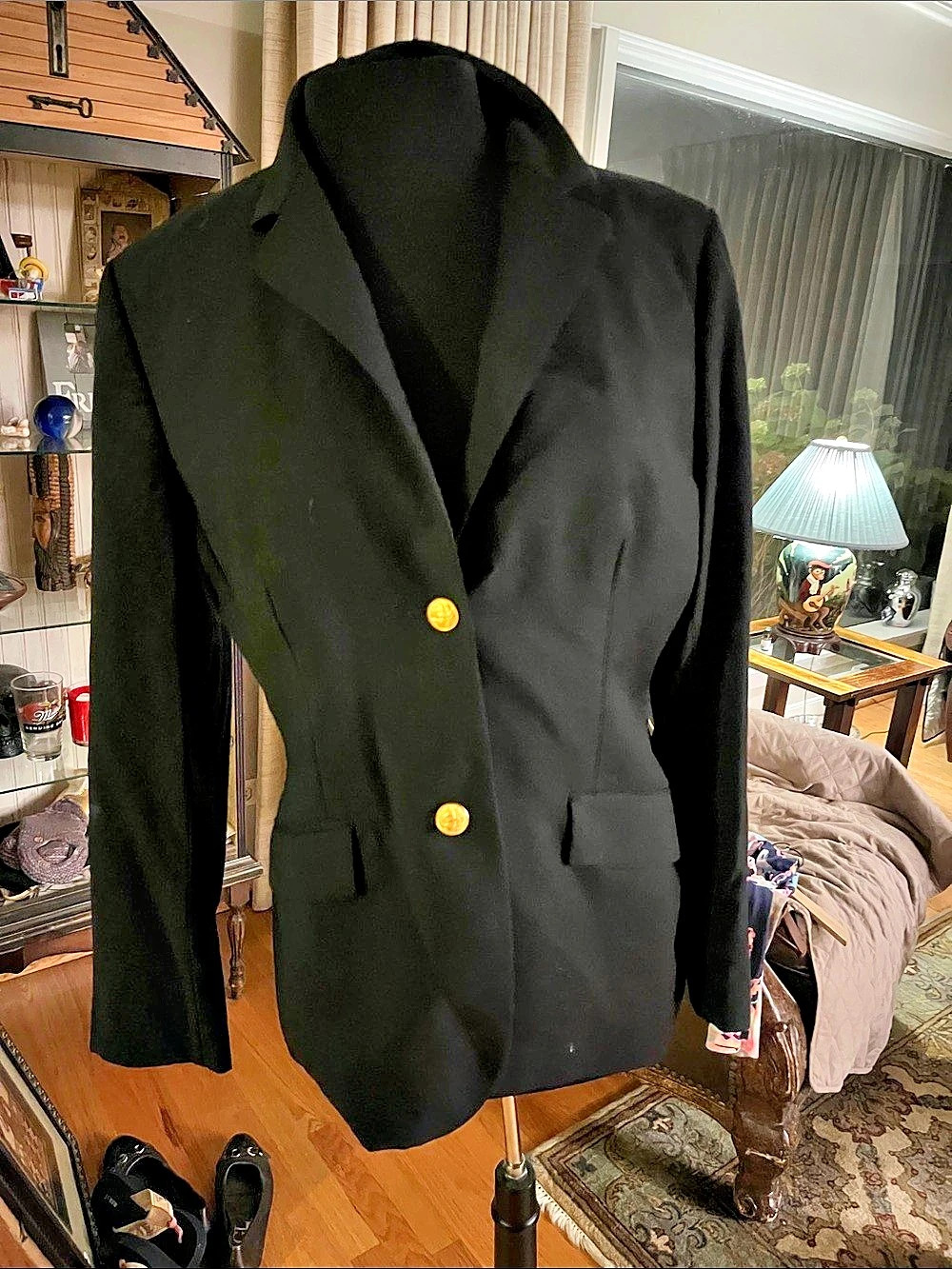 Brooks bros navy Wool. ( lora piano)  Blazer Size 12 Like New